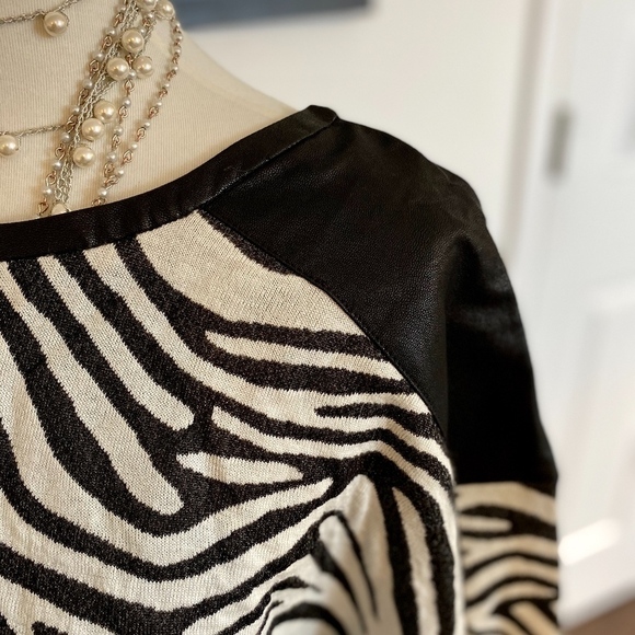 Trouvé Zebra Print Faux Leather Knit Sweater Sz S - Picture 4 of 8